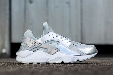 nike air huarache silber price|huarache foot locker.